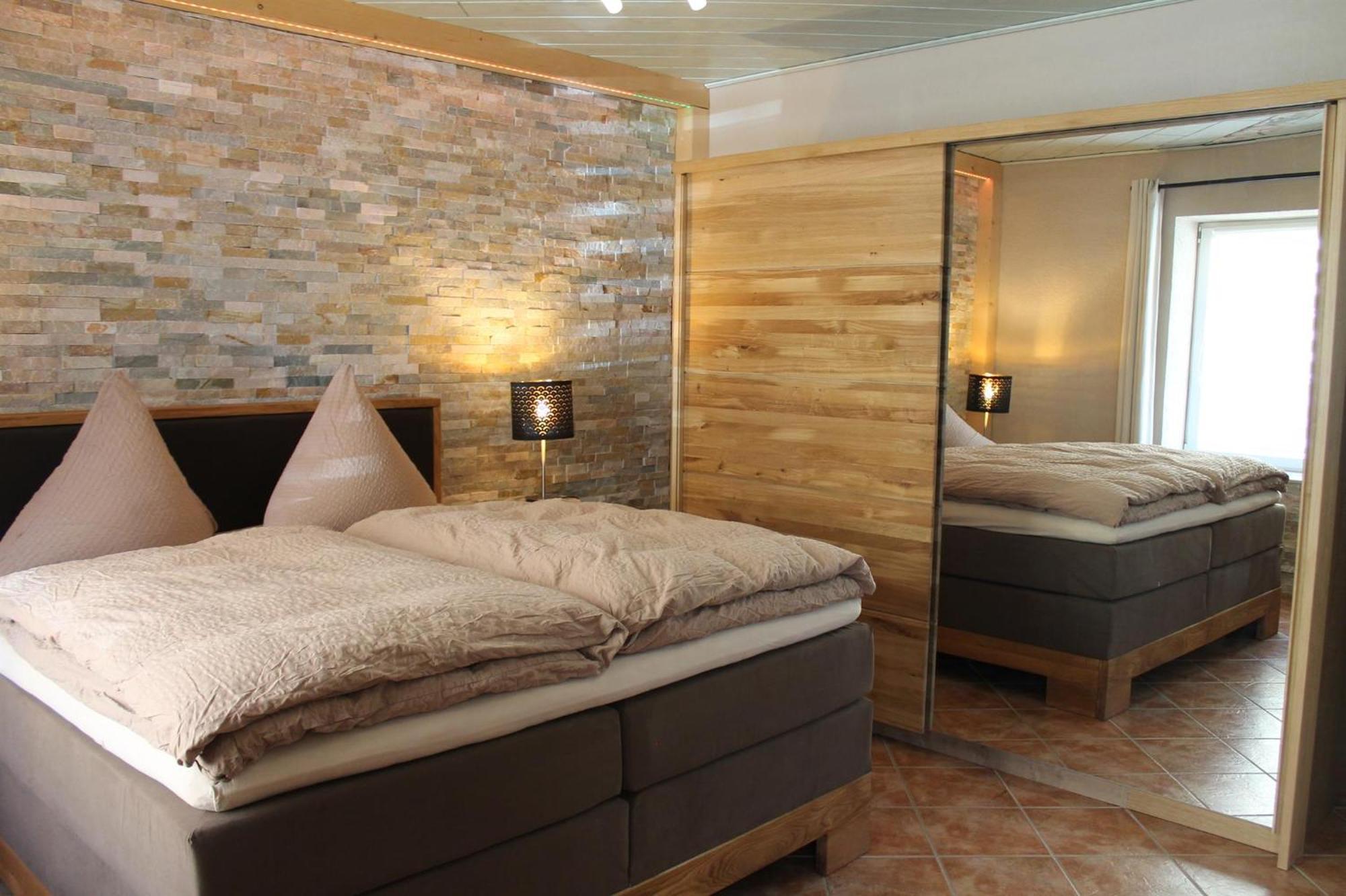 Ferienwohnung An Der Alten Stadtmauer アンベルク・ブッフホルツ エクステリア 写真